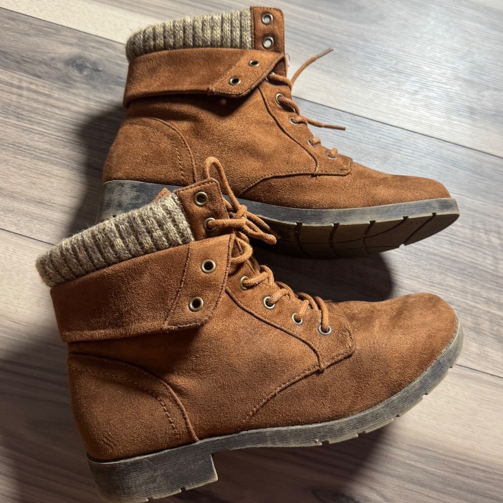 Arizona Jean Co Womens Cognac Brown Faux Suede Knit Cuff Ankle Boots Size 8